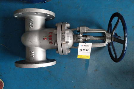 200mm的氣動(dòng)蝶閥